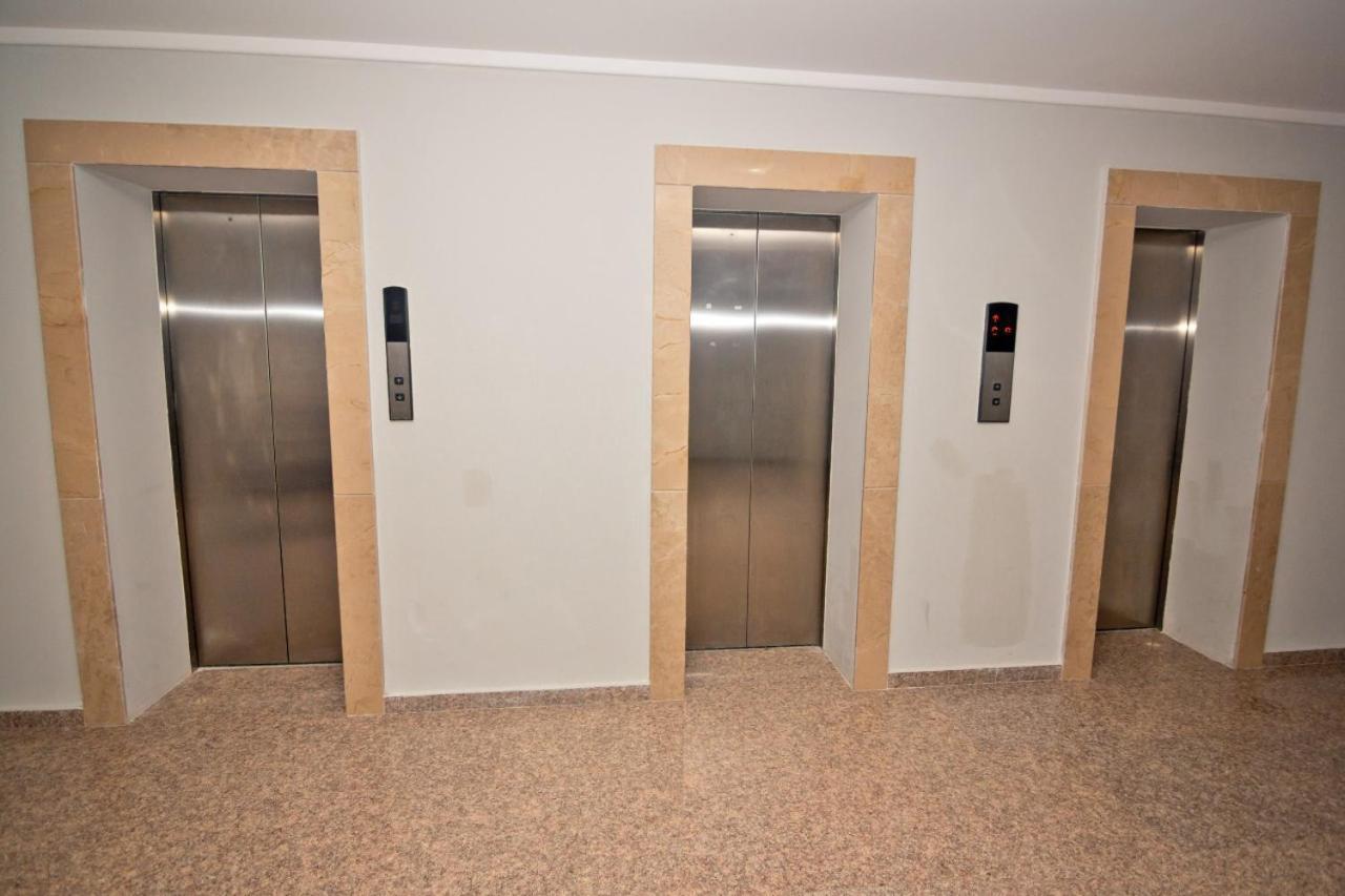 Апартаменты Комплекс Orbi Plaza Rezo Батуми Экстерьер фото